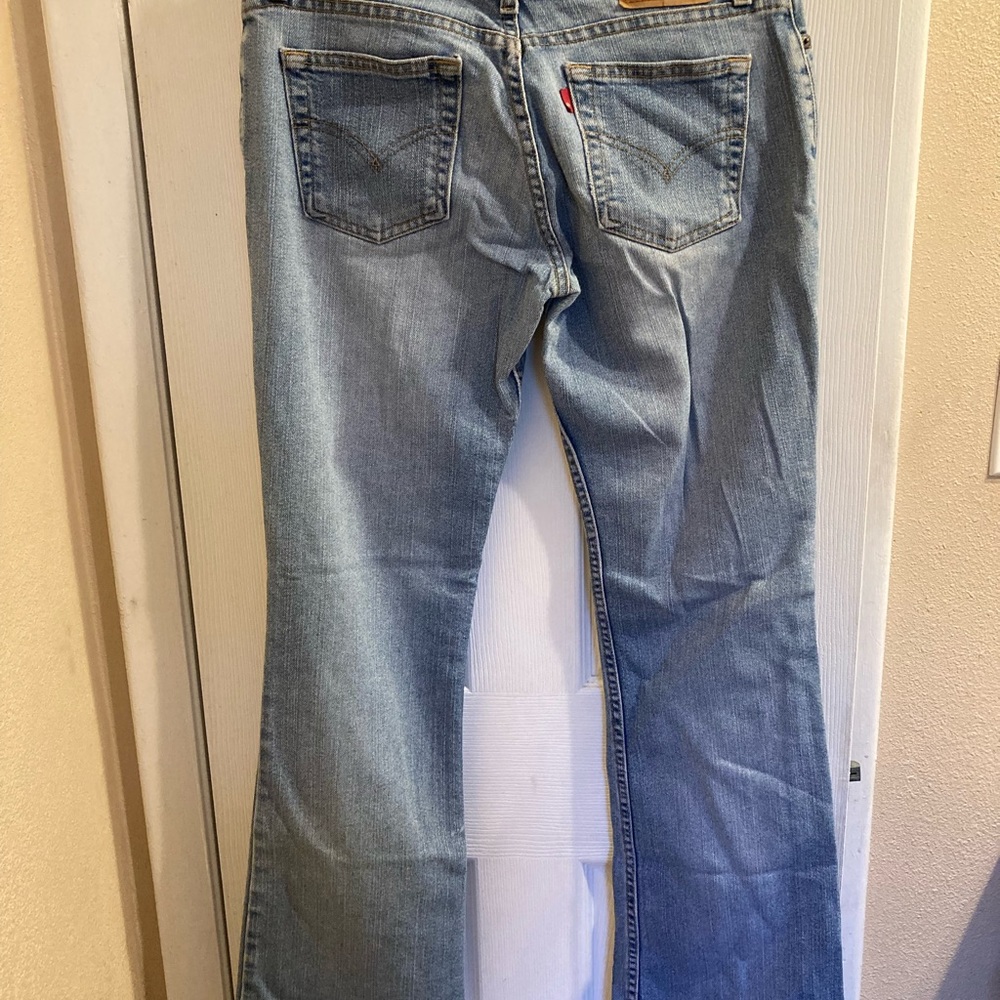 Levi 518 jeans size 9